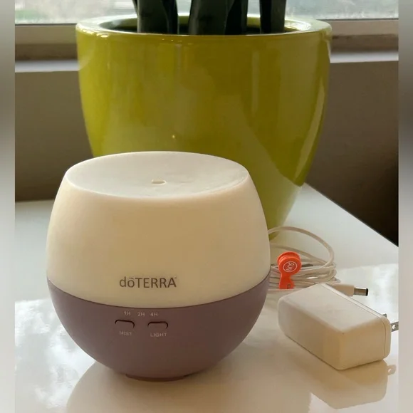 doTERRA White and Purple Aroma Diffuser - Picture 2 of 8